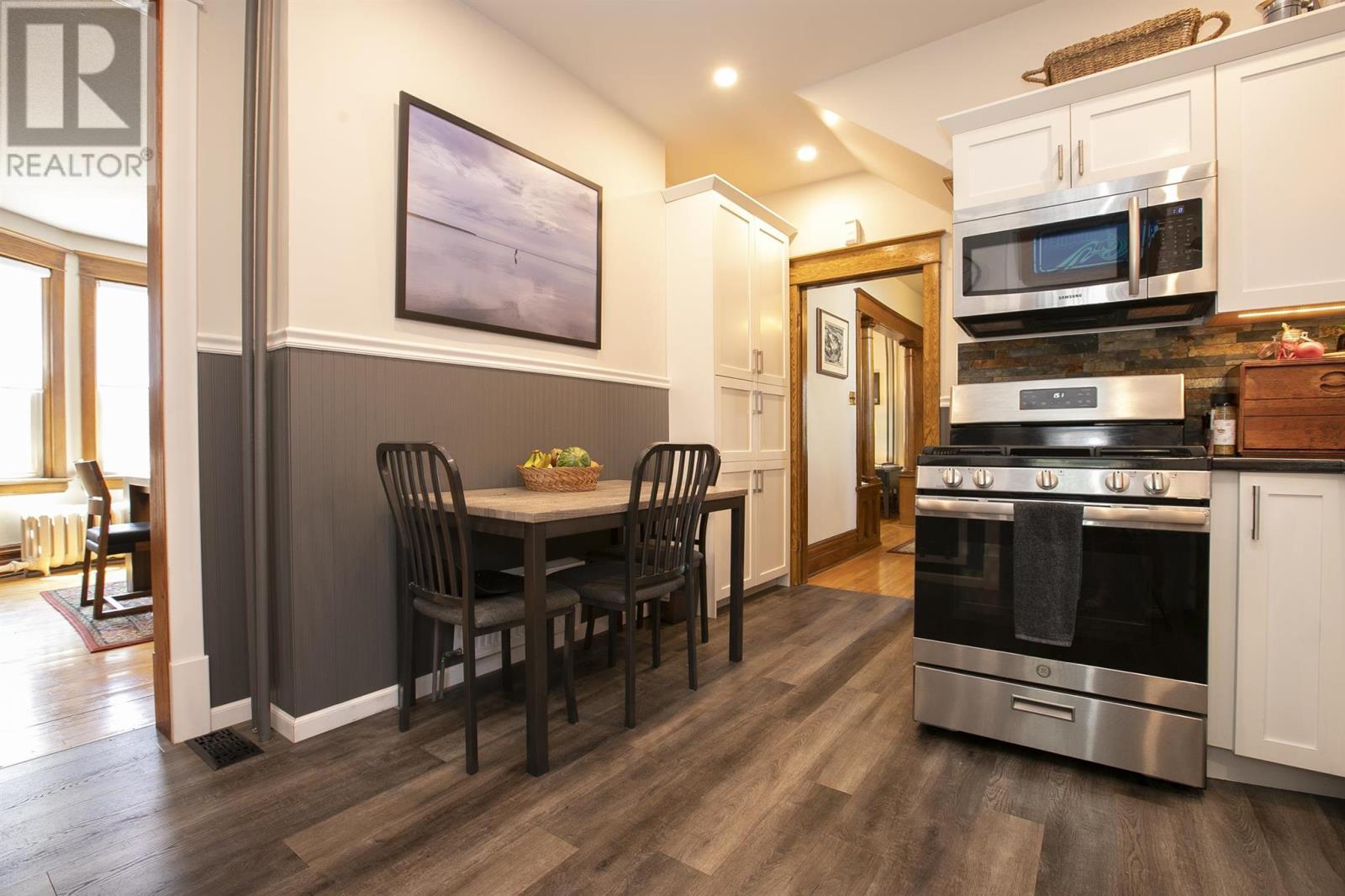 172 Spring ST - 24