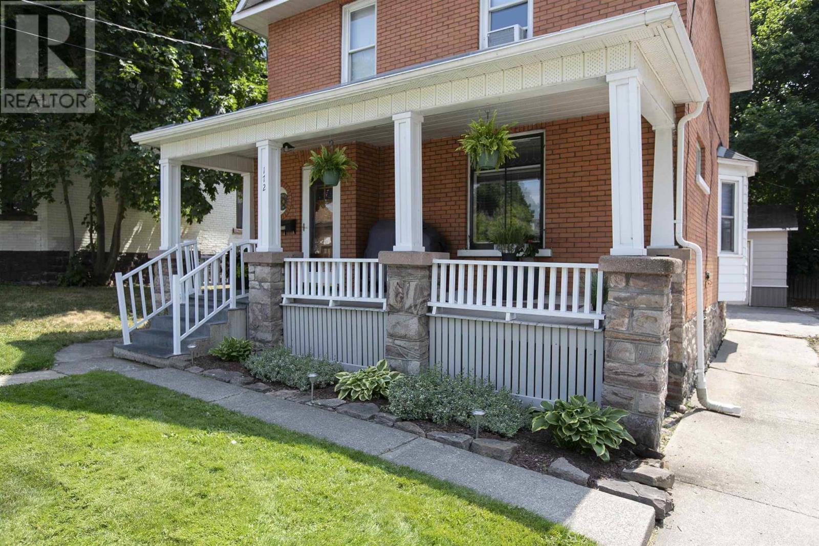 172 Spring ST - 7