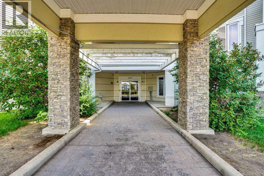 #2415 1140 Taradale Drive NE - 4