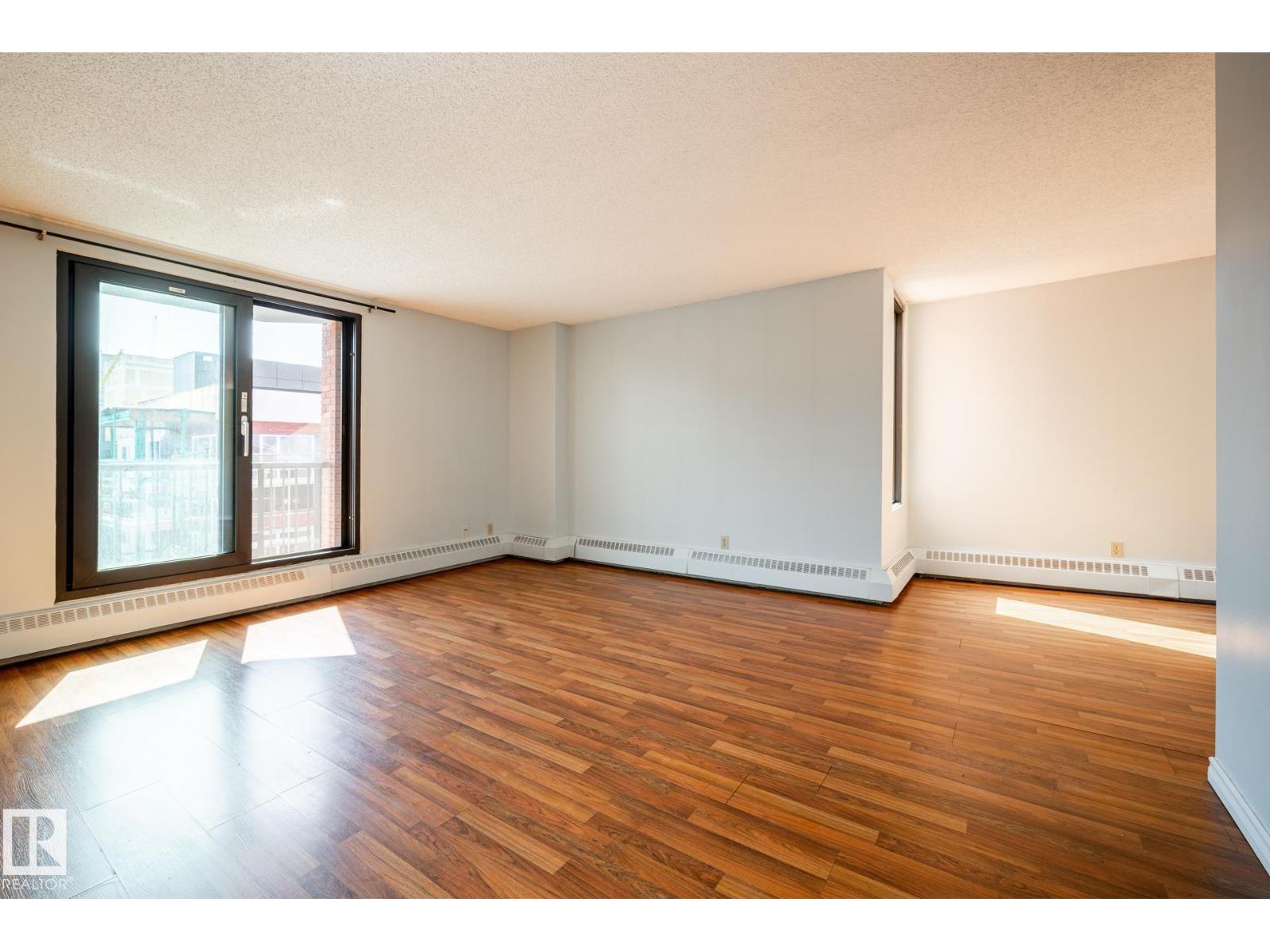#703 10175 109 ST NW - Image 3