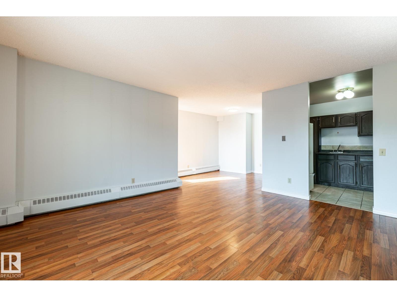 #703 10175 109 ST NW - 17