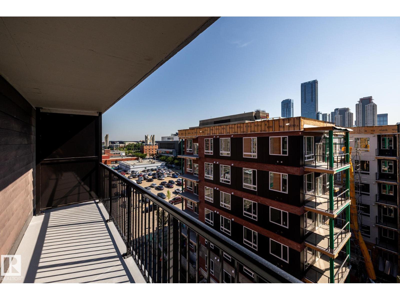 #703 10175 109 ST NW - 47