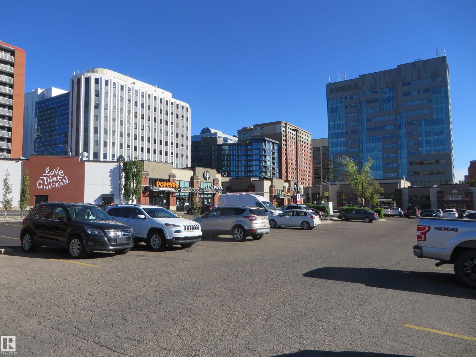#703 10175 109 ST NW - 48