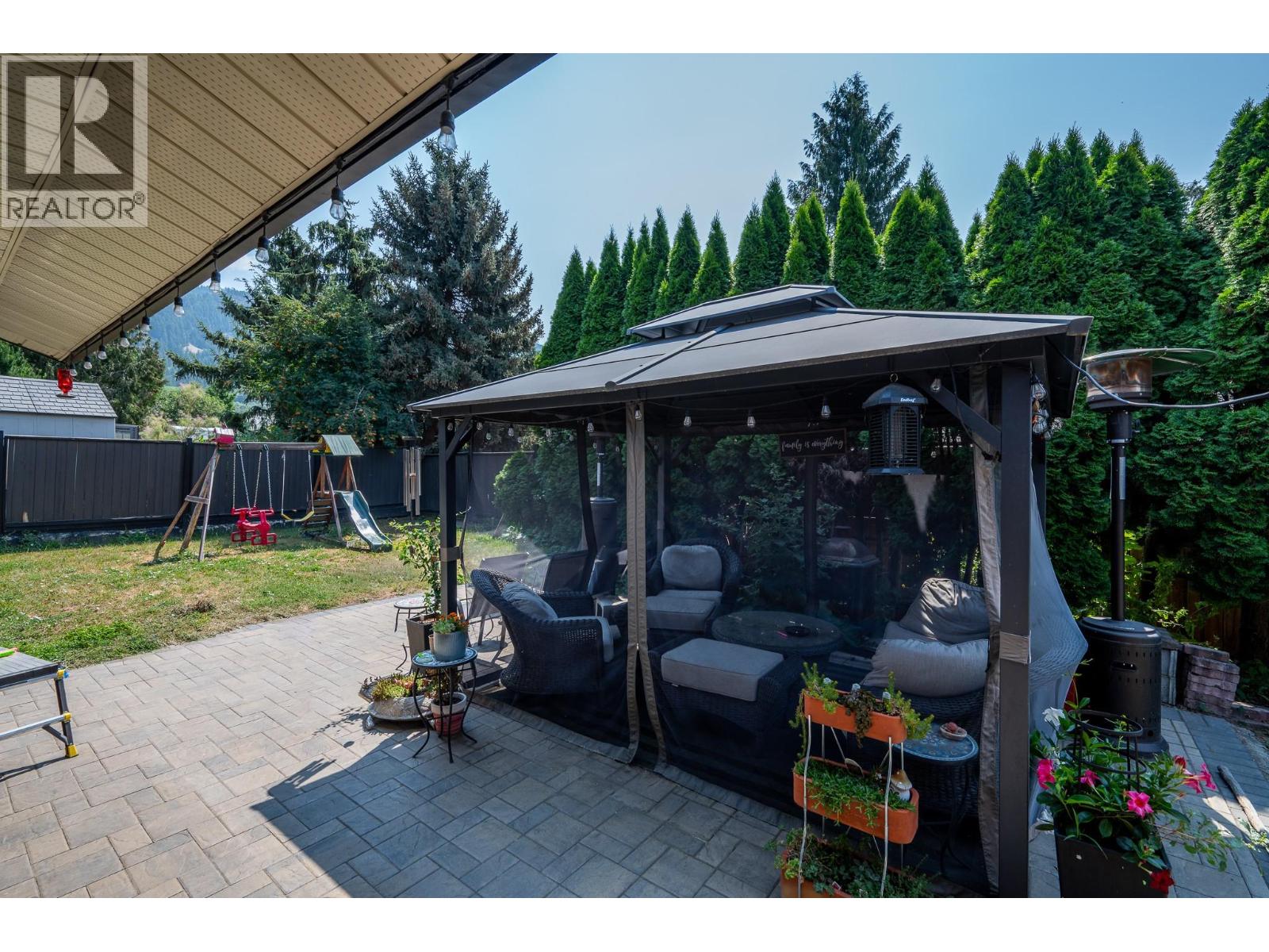 610 Larkspur Road Road photo 6