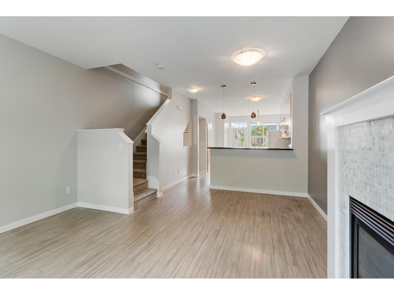 25 20460 66 AVENUE, Langley