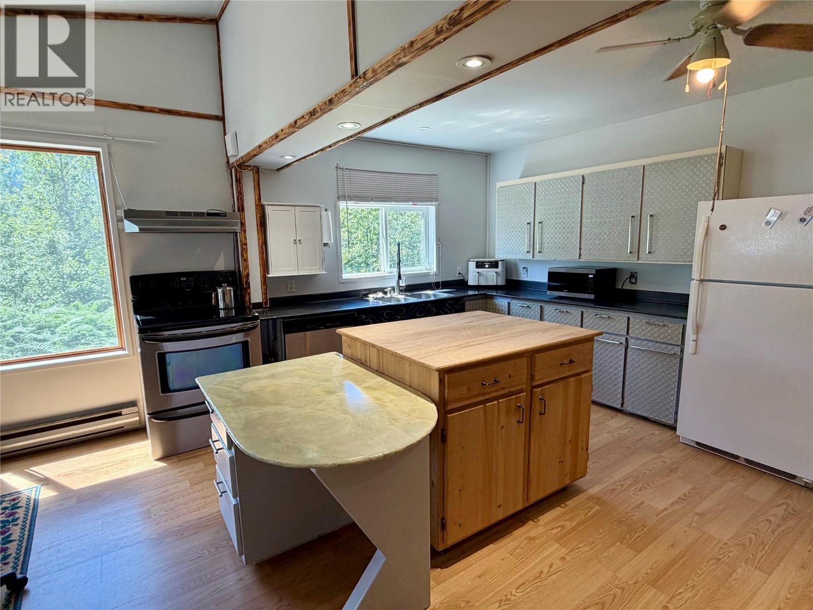 175 Grohman Creek Road - 11