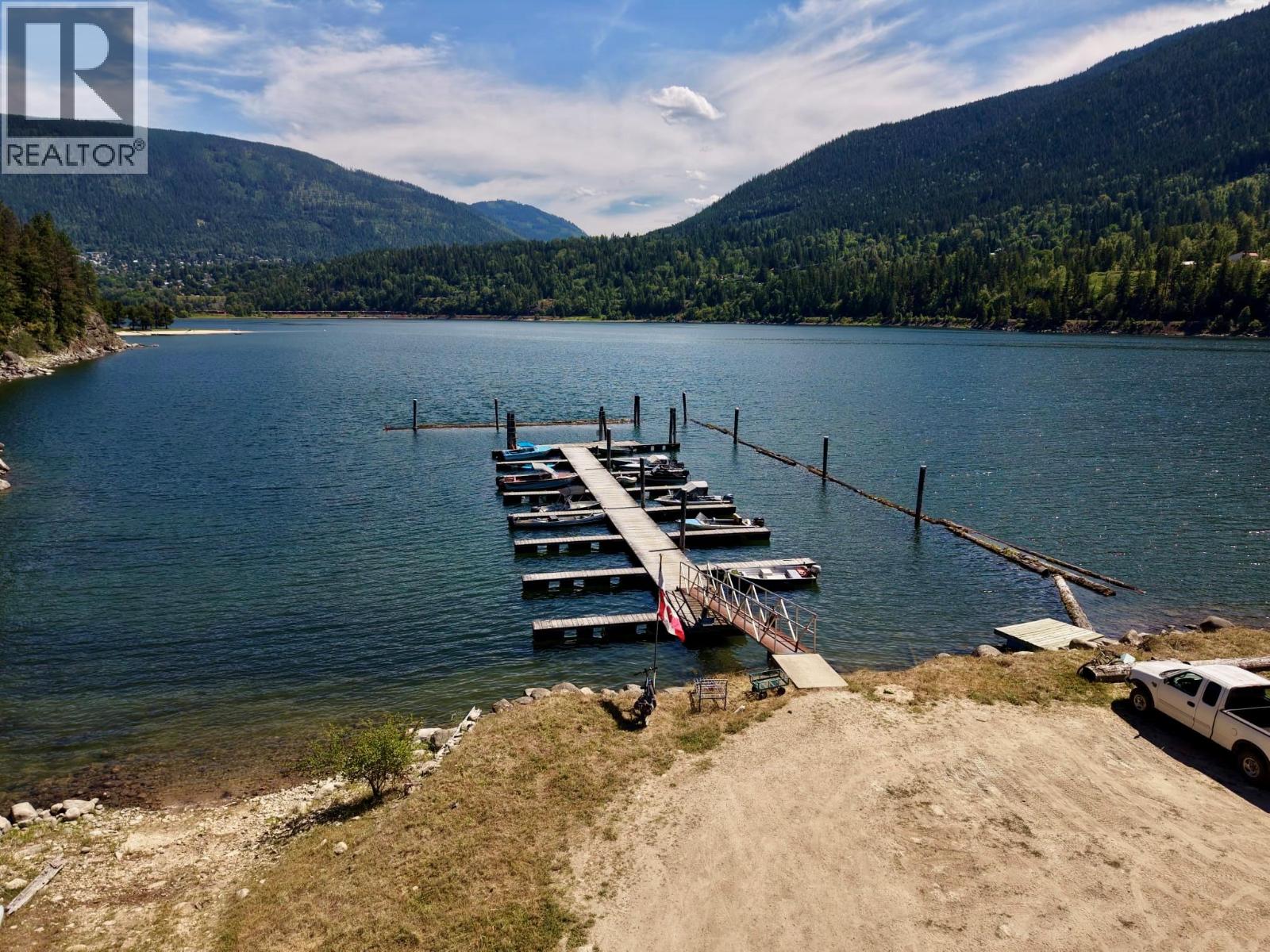 175 Grohman Creek Road - 41