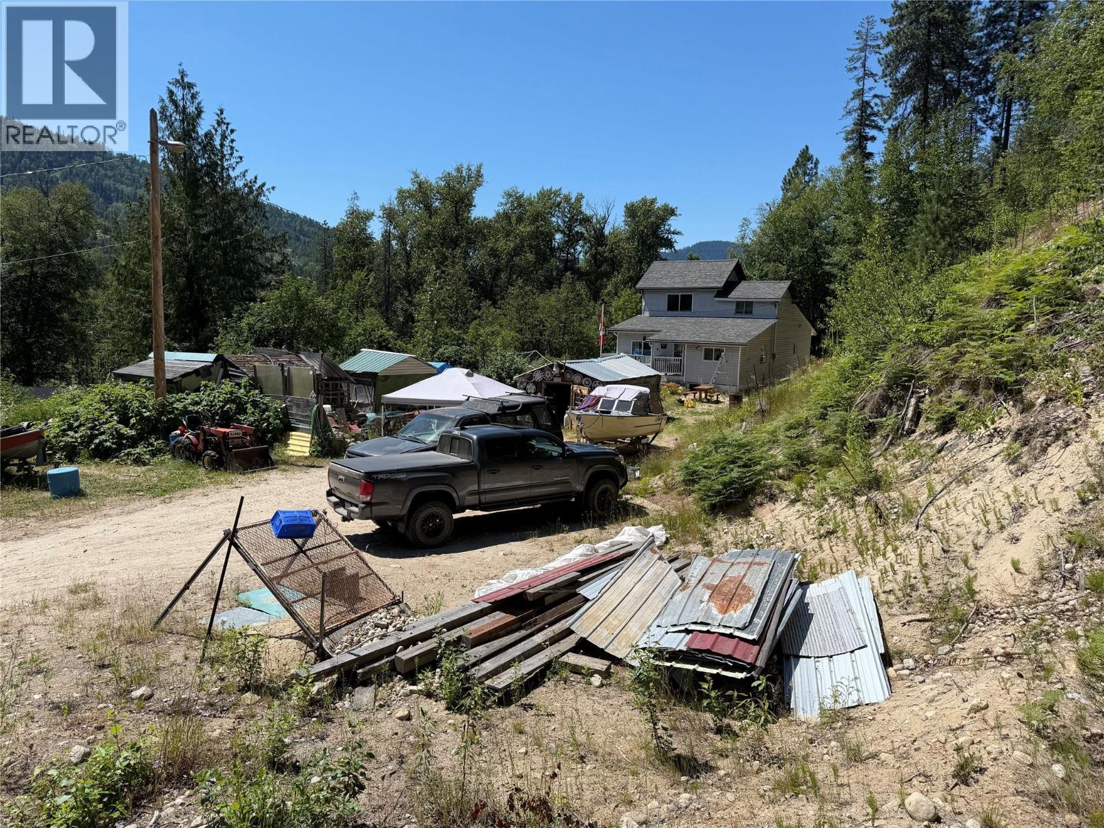 175 Grohman Creek Road - 30