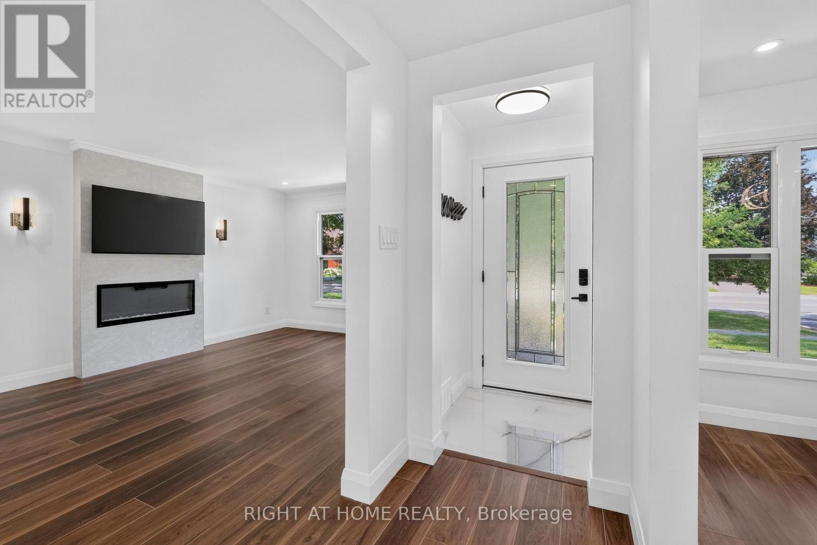 200 ISLAND PARK DRIVE - 4