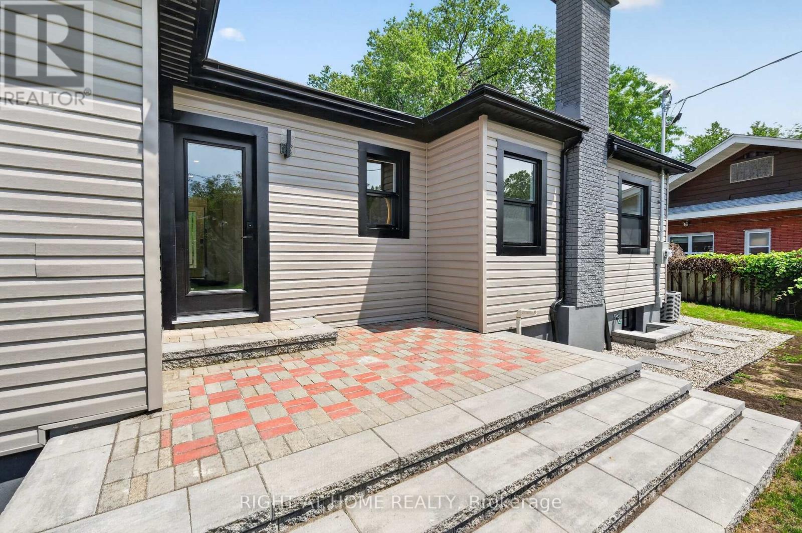 200 ISLAND PARK DRIVE - 45