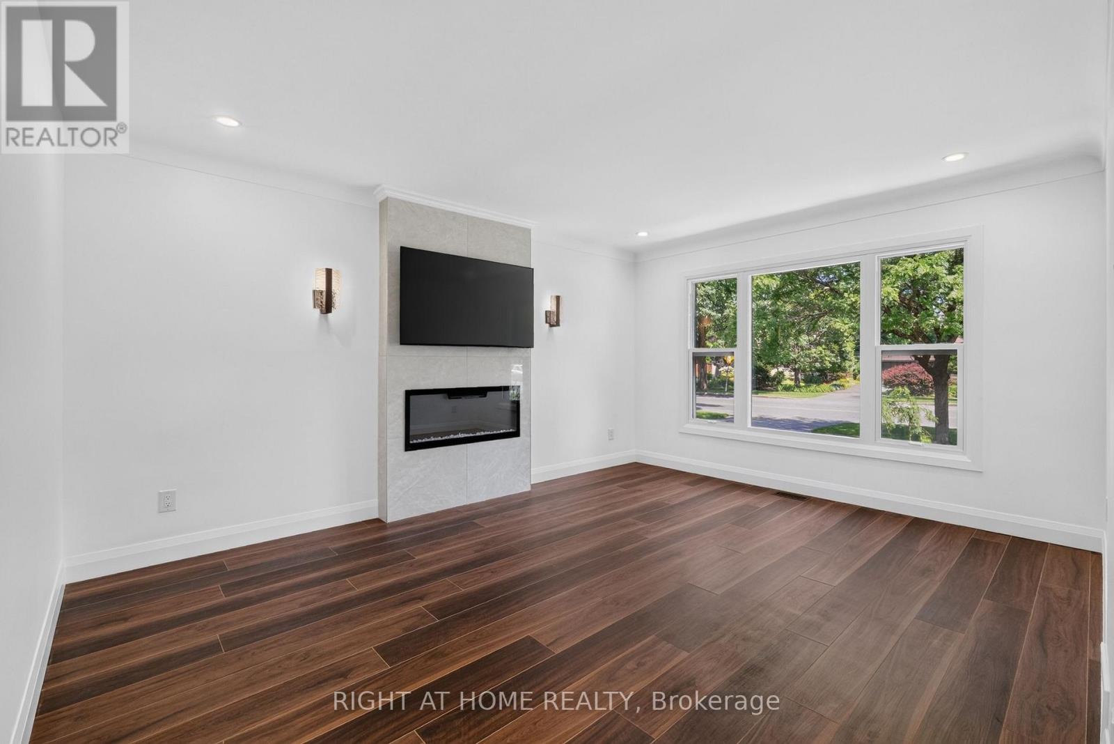 200 ISLAND PARK DRIVE - 6