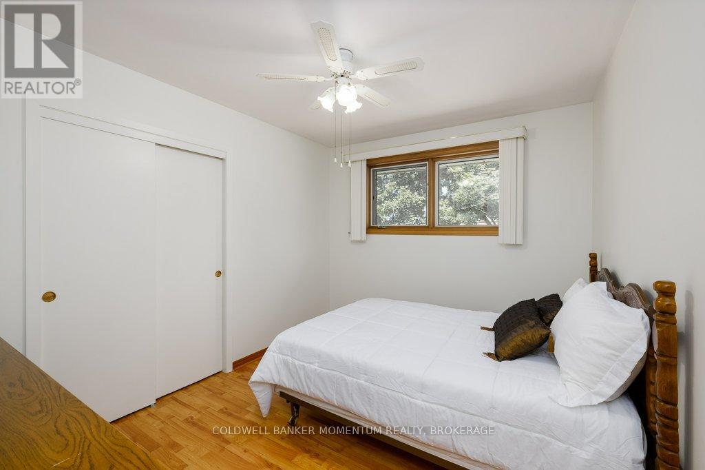 4 PARKHILL ROAD - 17
