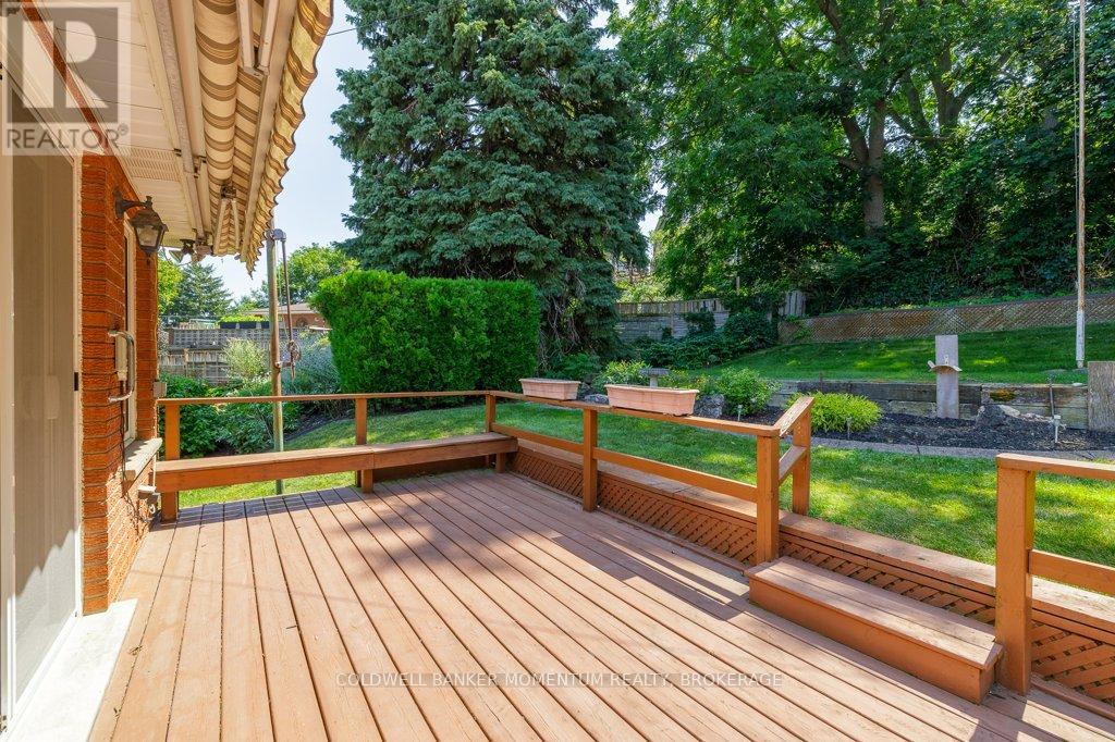 4 PARKHILL ROAD - 29