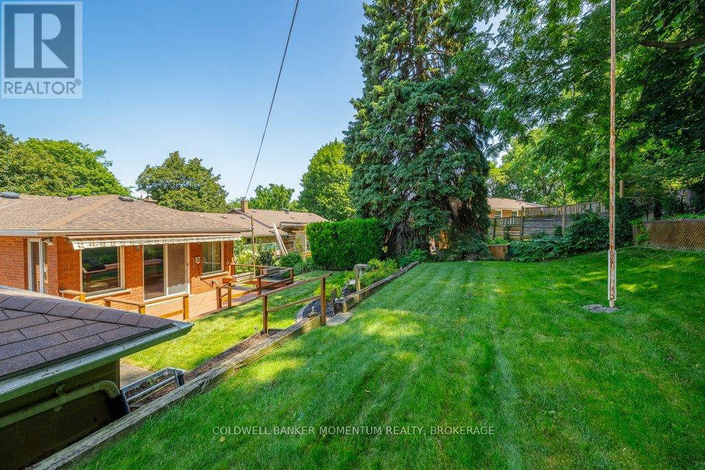 4 PARKHILL ROAD - 34
