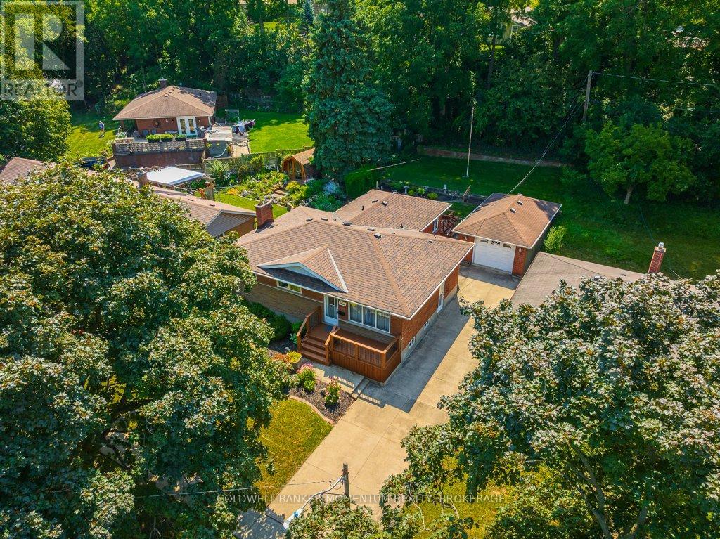 4 PARKHILL ROAD - 35