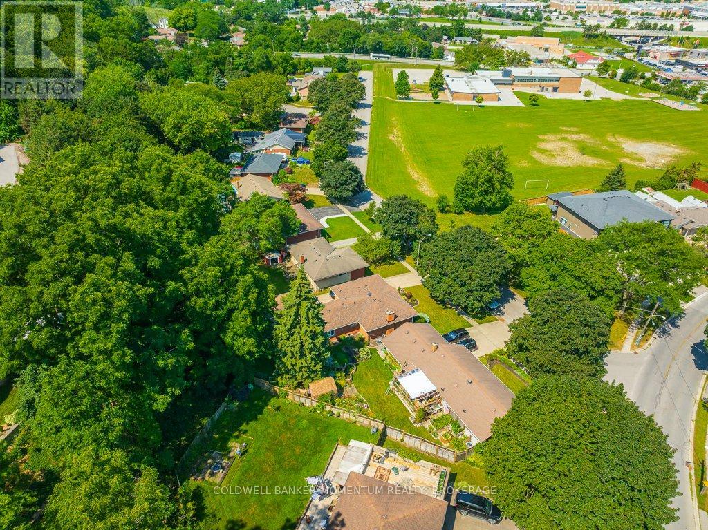 4 PARKHILL ROAD - 41