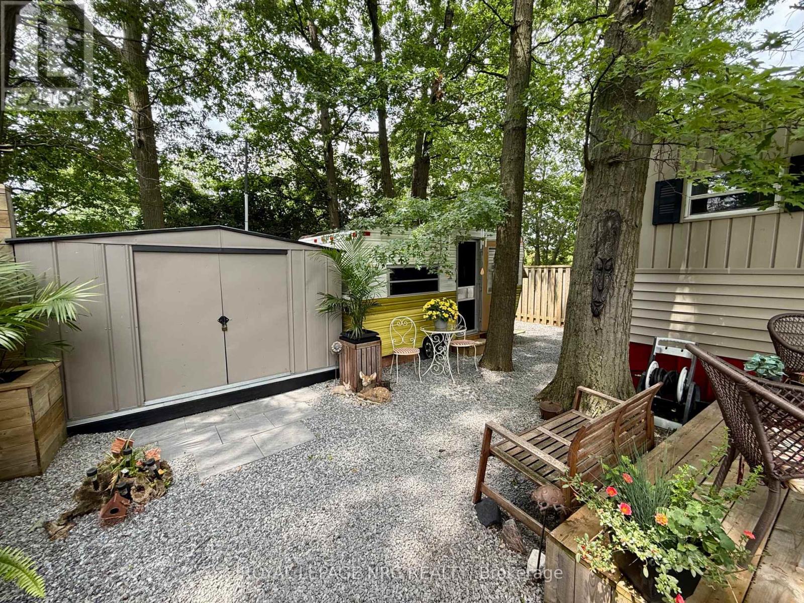 #3 2600 MONTROSE ROAD - 12