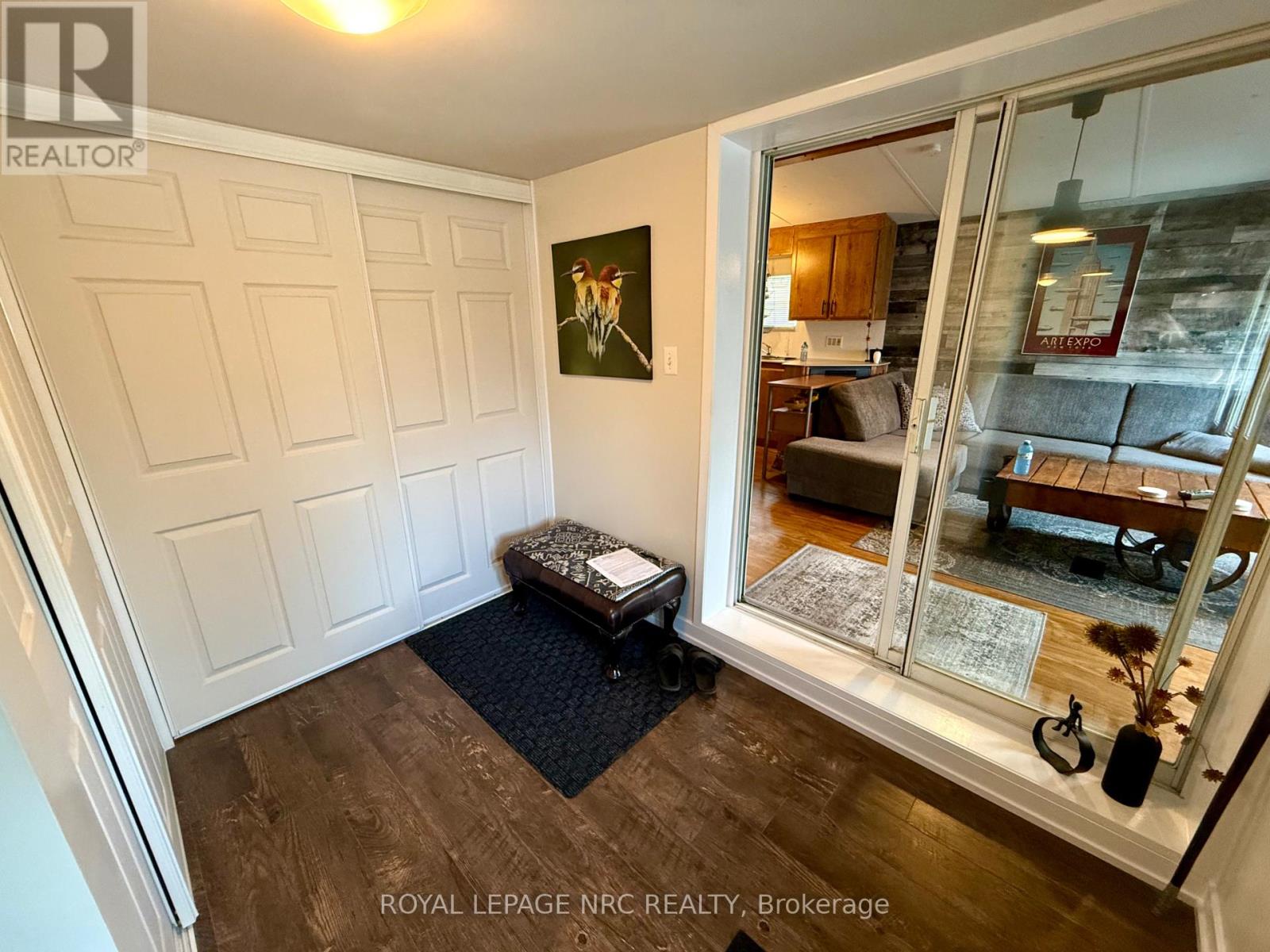 #3 2600 MONTROSE ROAD - 17
