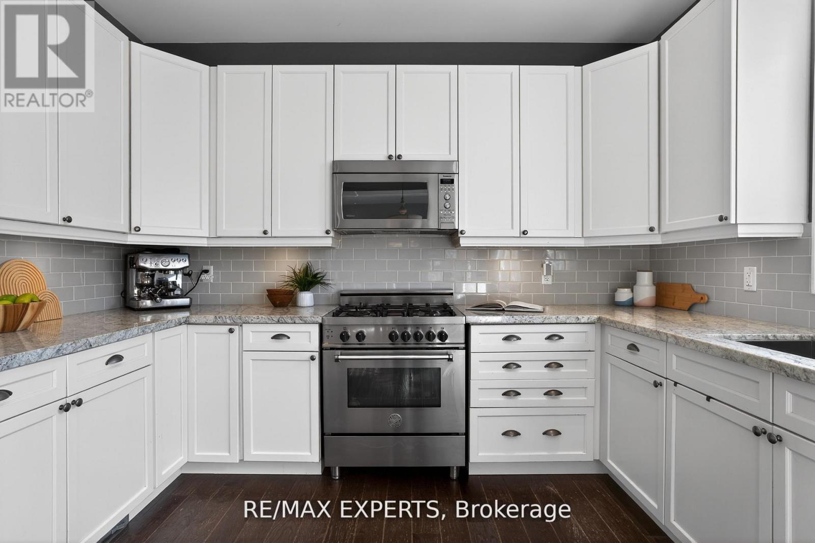 30 CEDARHOLME AVENUE - 4
