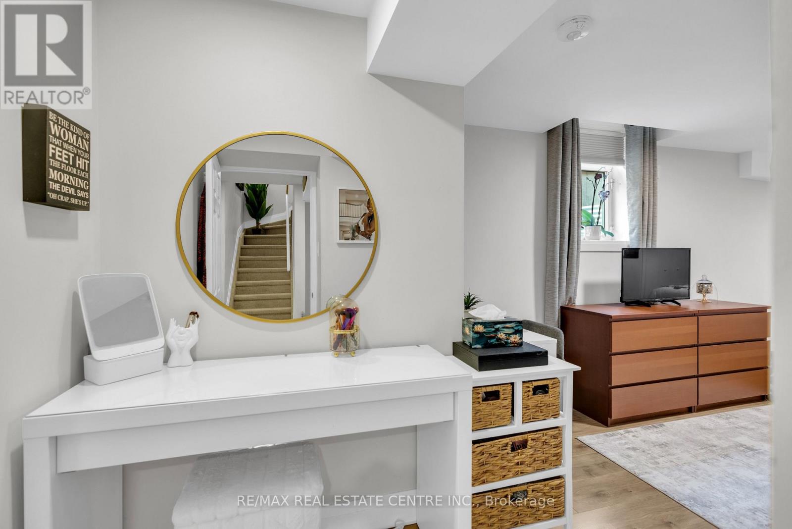 20 SPARHILL STREET - 29