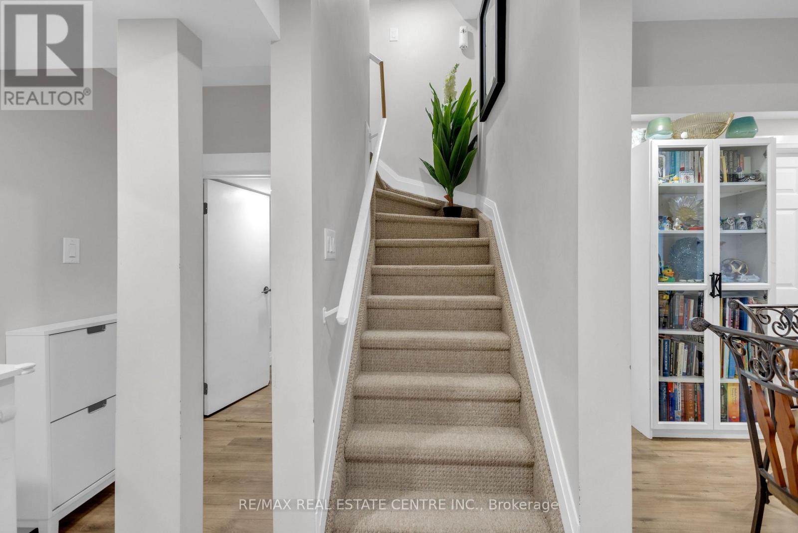 20 SPARHILL STREET - 28
