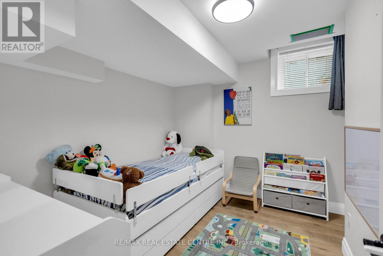 20 SPARHILL STREET - 38