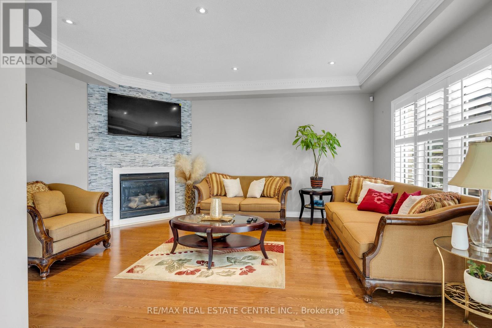 20 SPARHILL STREET - 8