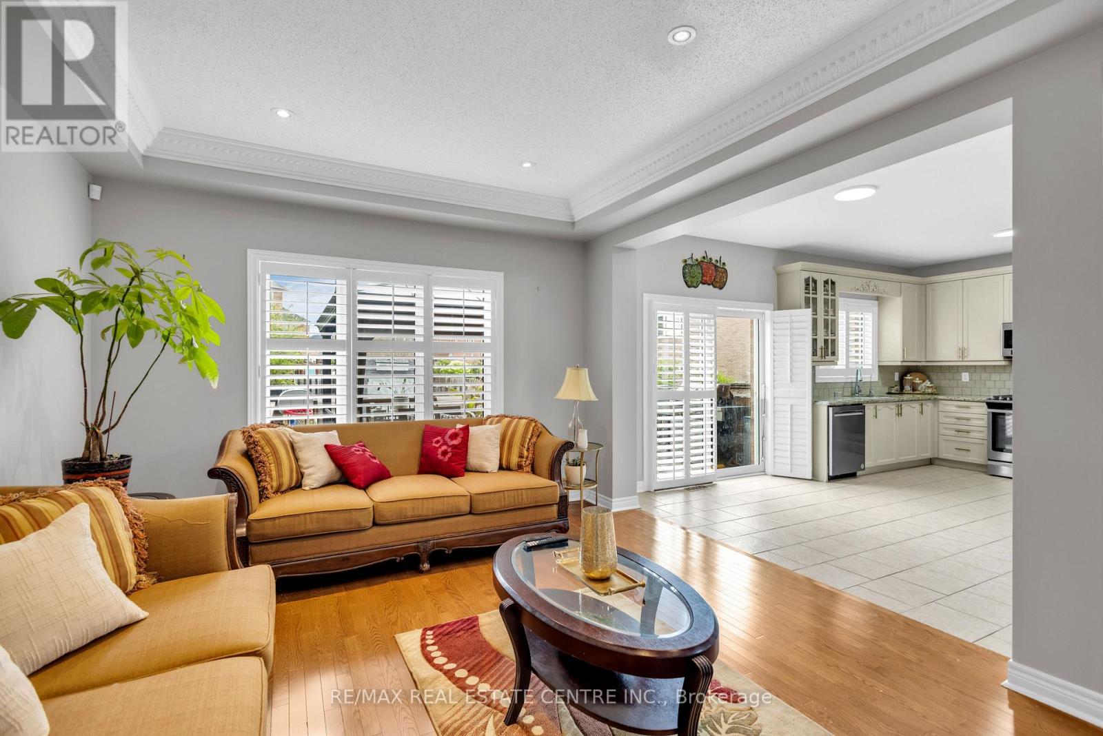 20 SPARHILL STREET - 9