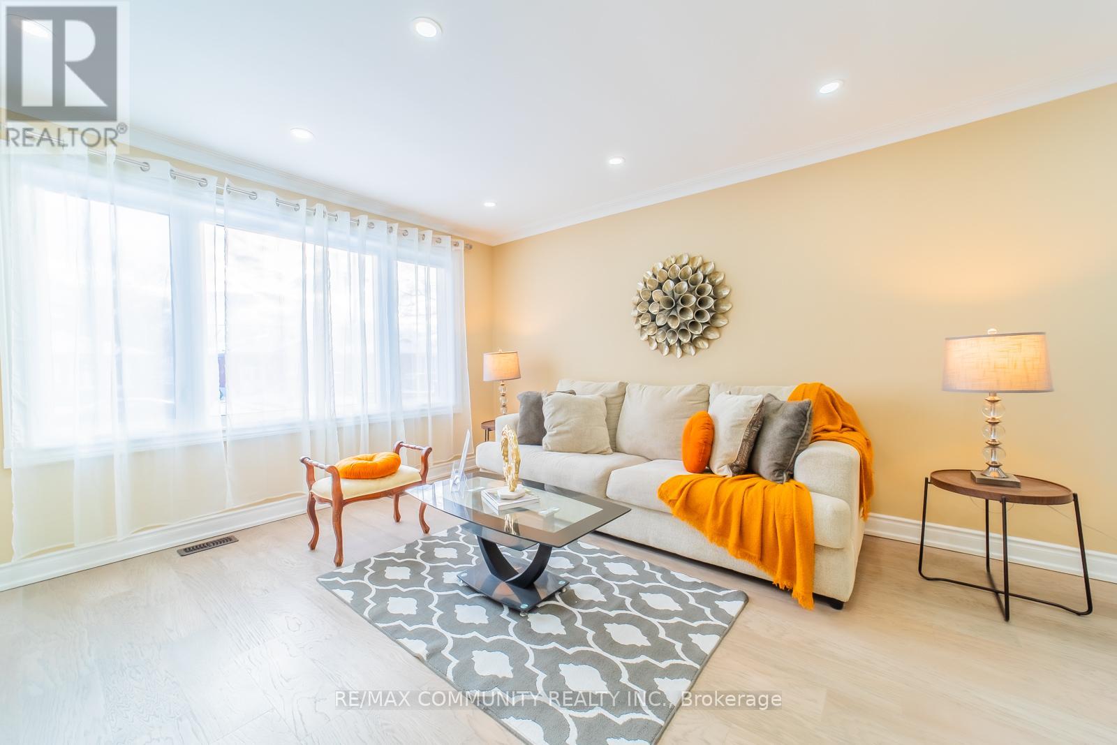 45 BARRYMORE ROAD - 11