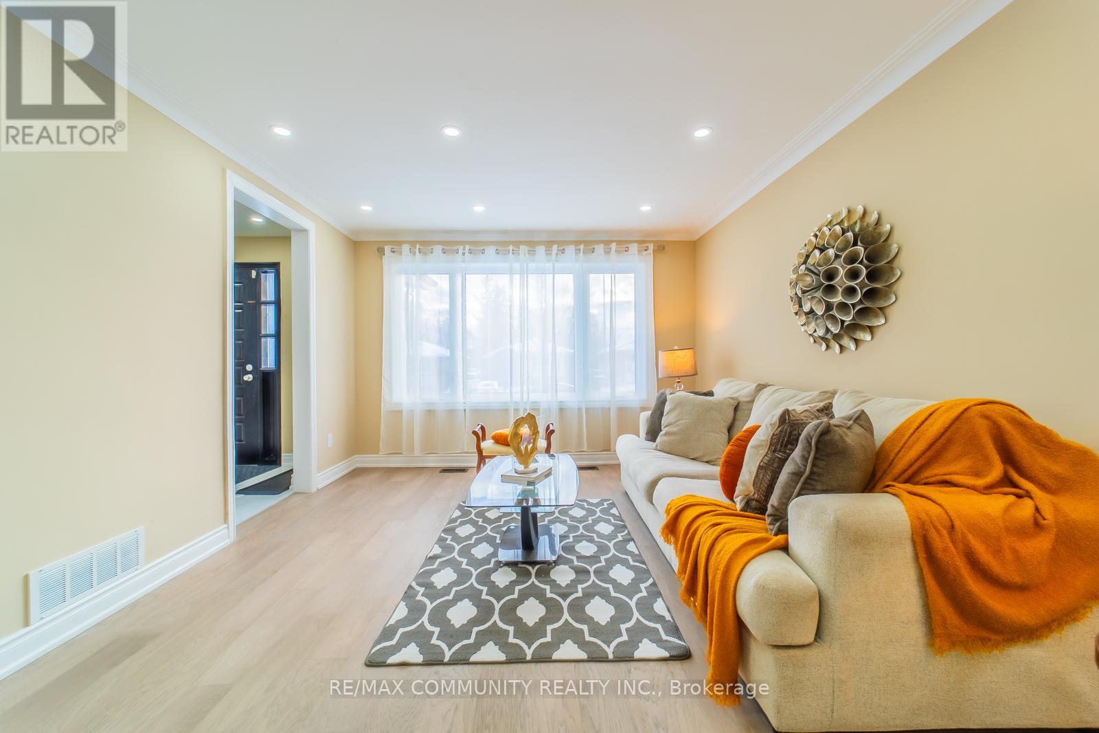 45 BARRYMORE ROAD - 12