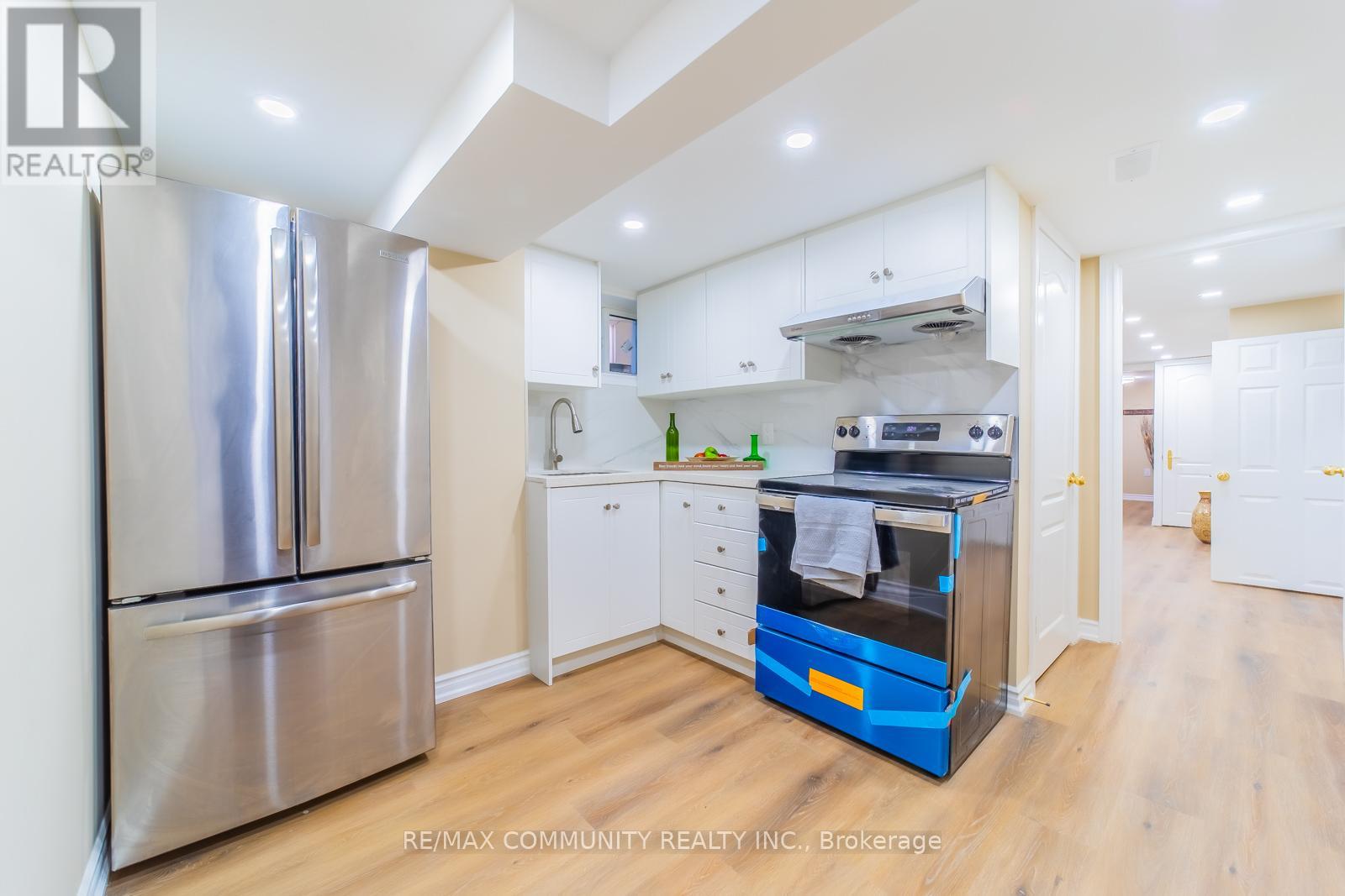 45 BARRYMORE ROAD - 36