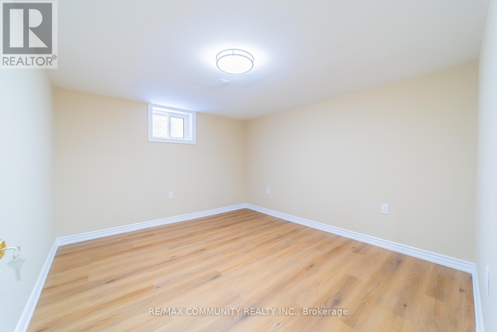 45 BARRYMORE ROAD - 37