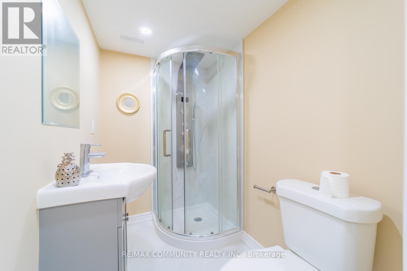 45 BARRYMORE ROAD - 40