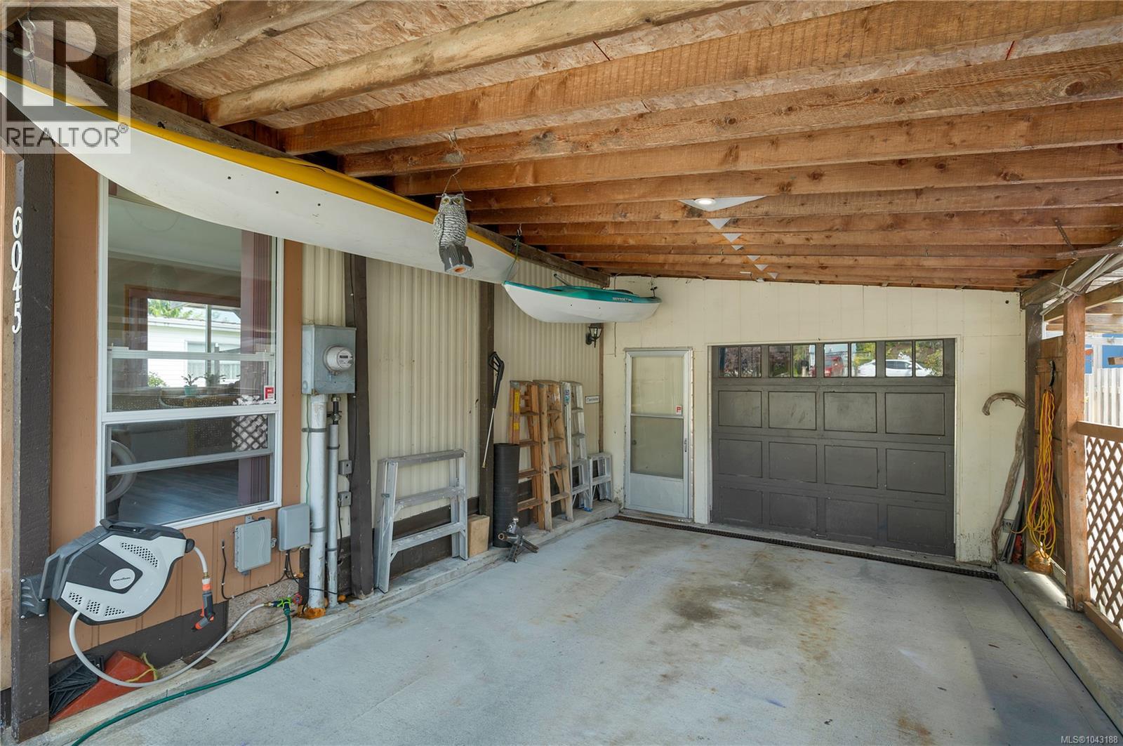 6045 Hunt St - 3