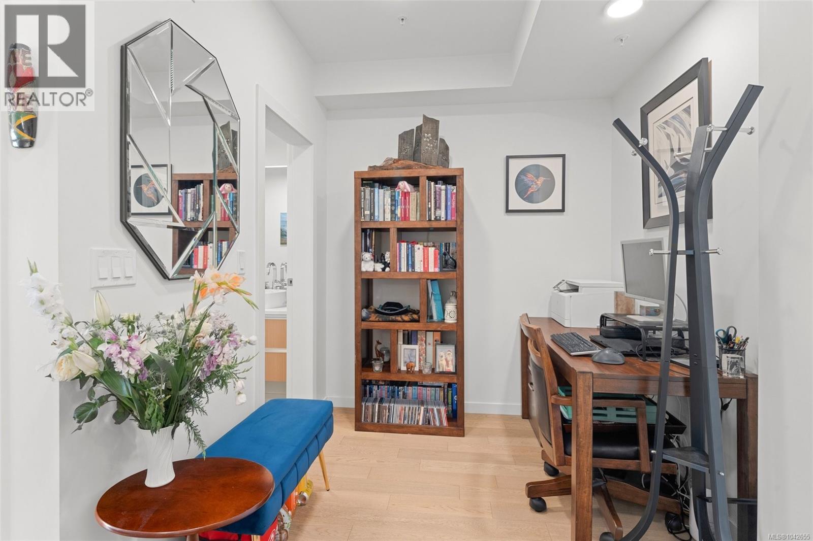 #511 1033 Cook St - 14