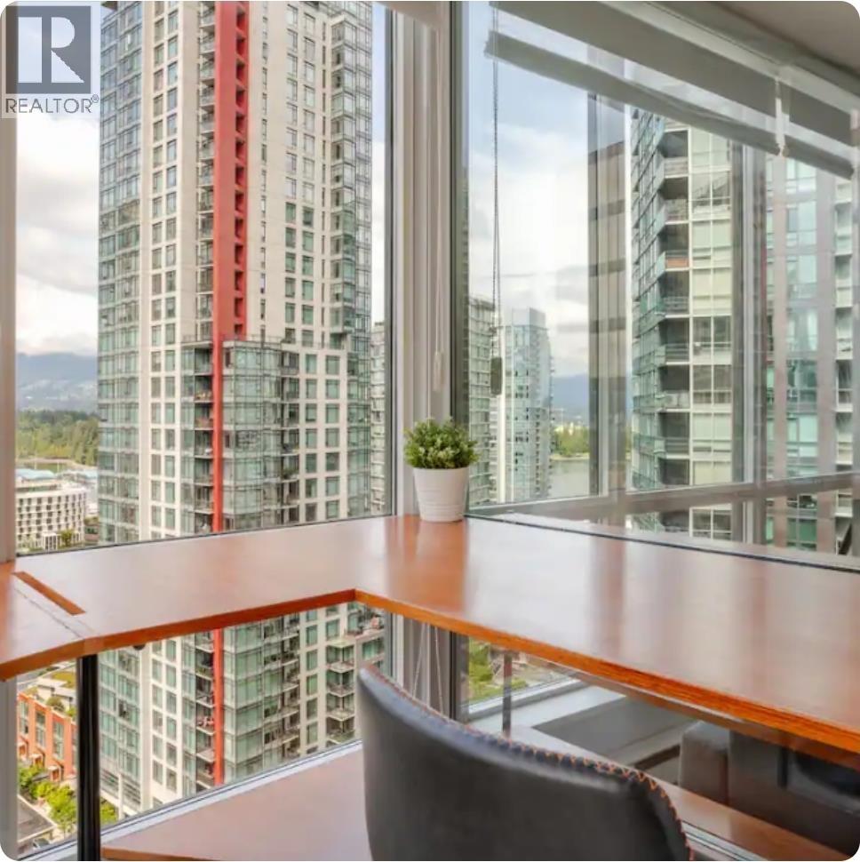 1 Bed, 1 Bath House for Sale in Vancouver – 2105 1166 MELVILLE STREET, Vancouver – MLS# R3148441 - Image 13