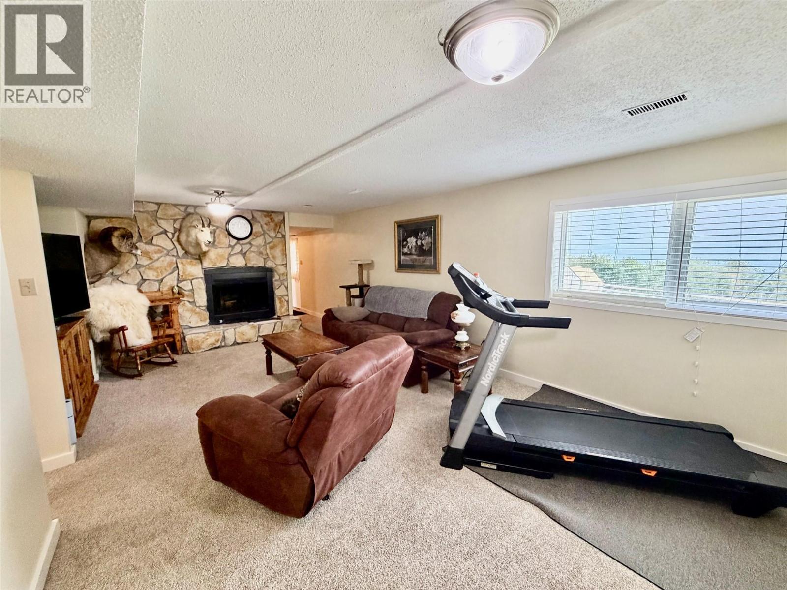 13384 Trail Way - 23