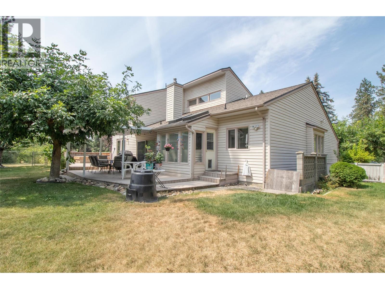 3855 Tillicum Court - 38