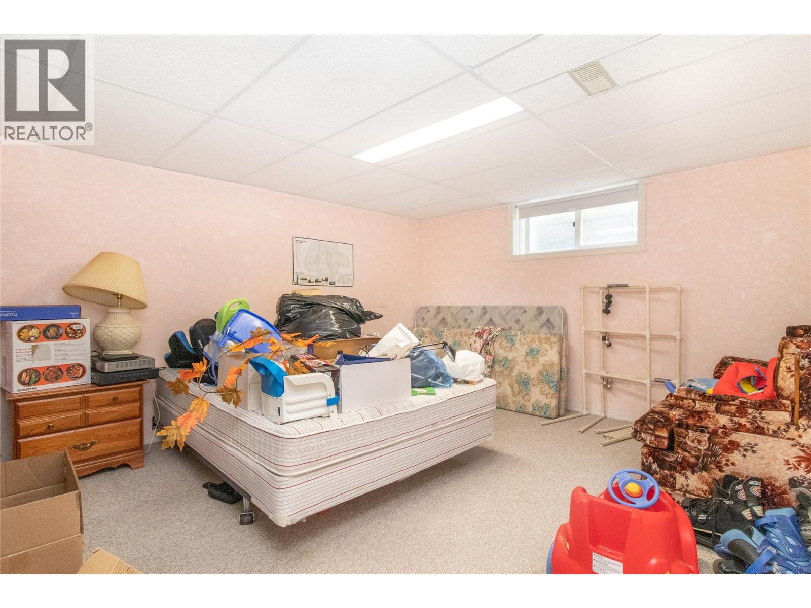 3855 Tillicum Court - 28