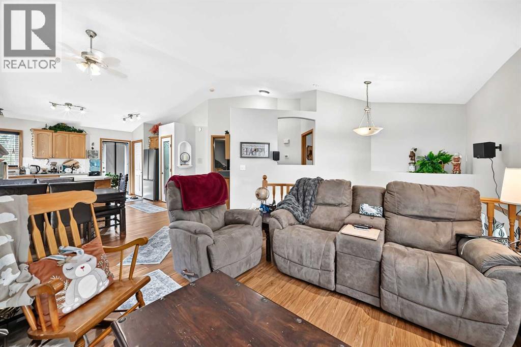 78 Drummond Avenue - 14