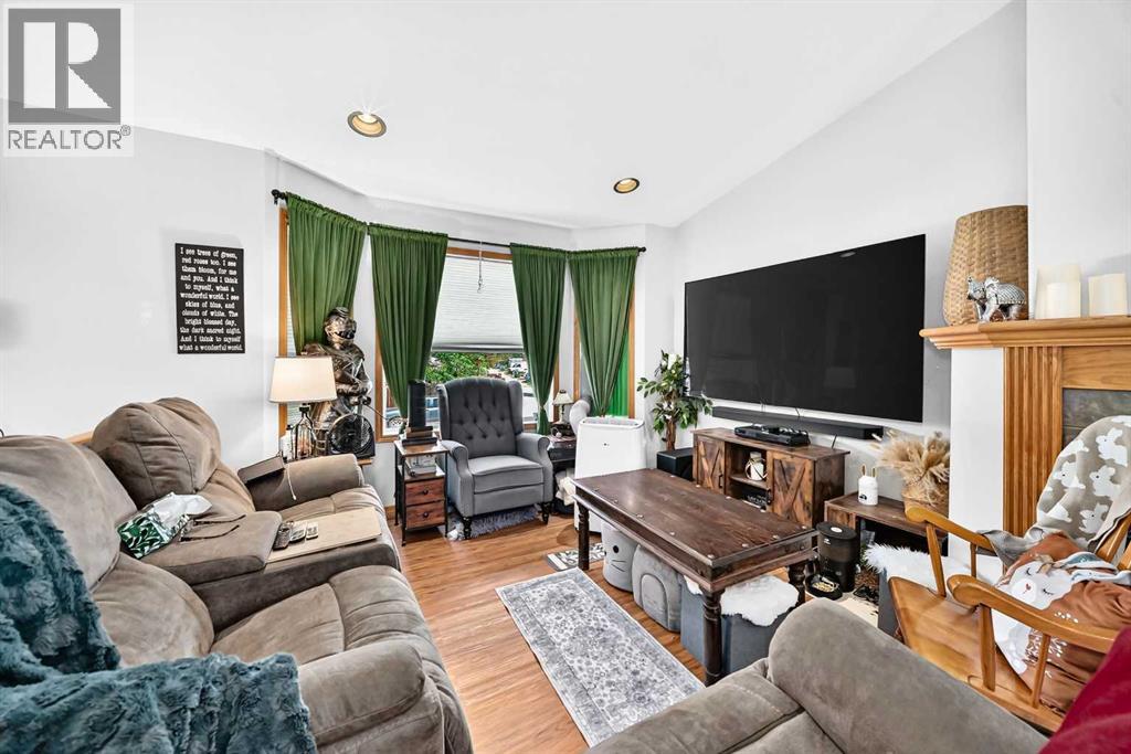 78 Drummond Avenue - 12