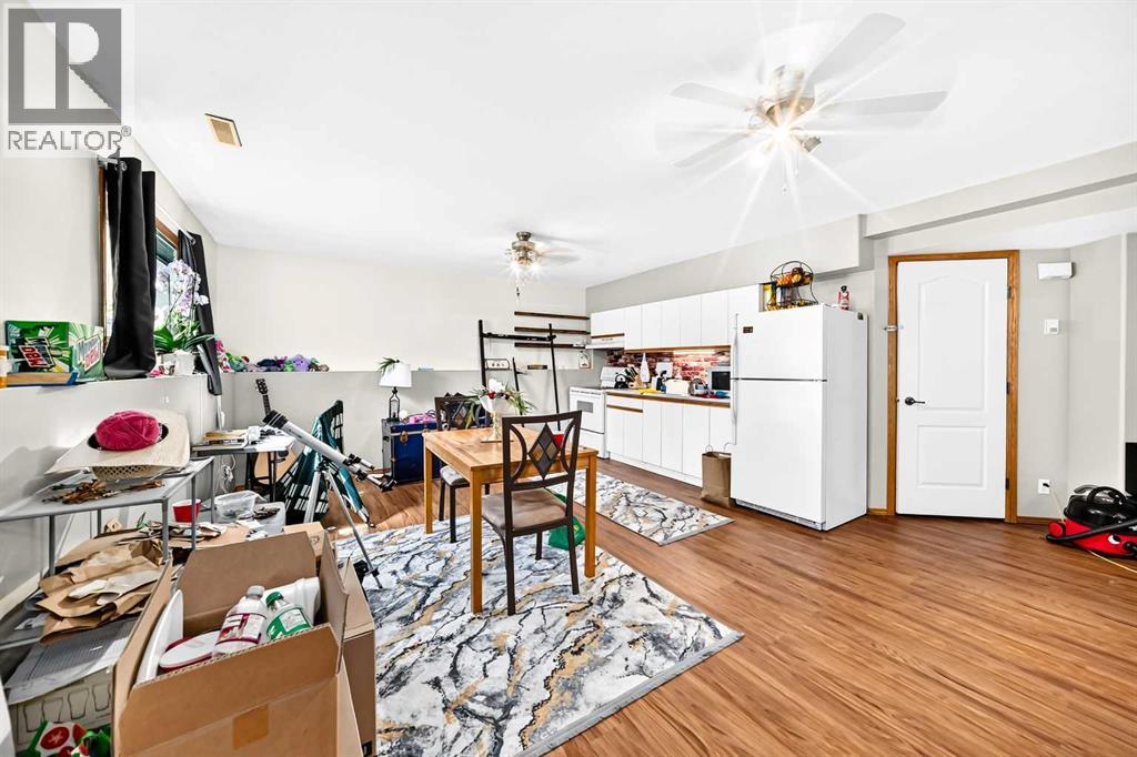 78 Drummond Avenue - 25