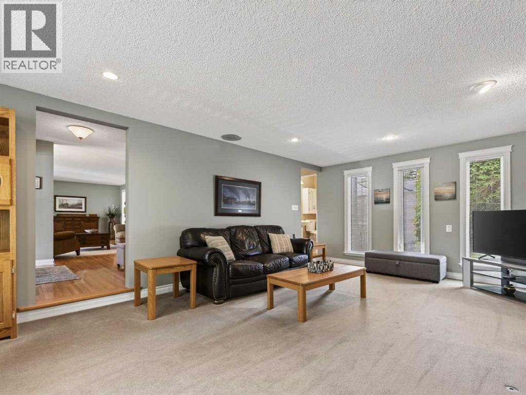 10723 Maplebend Drive SE - 26