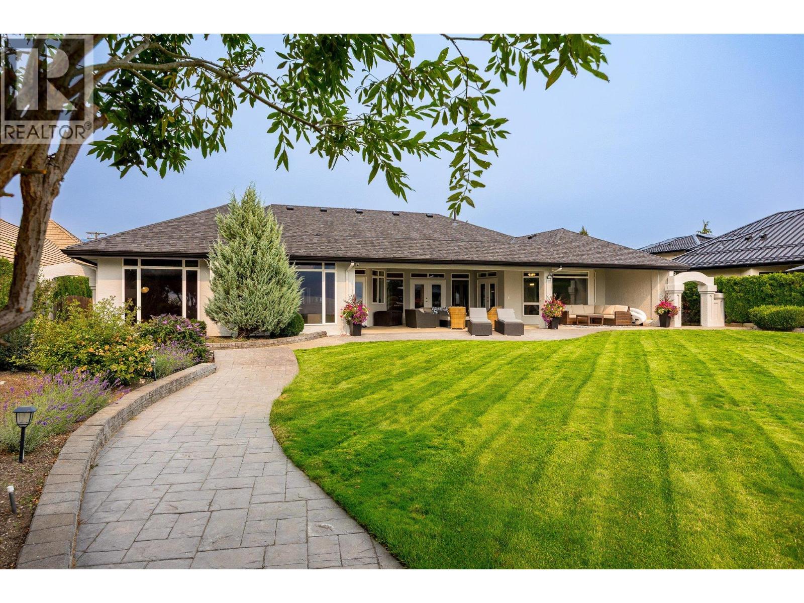  2577 Whitworth Road, West Kelowna
