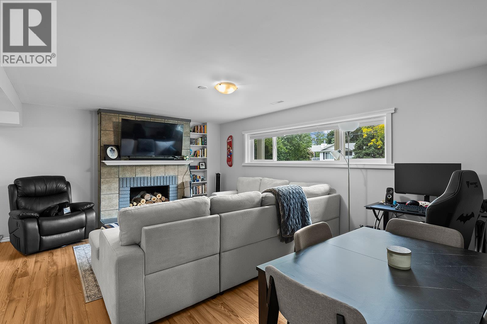 851 Hammer Avenue - 43