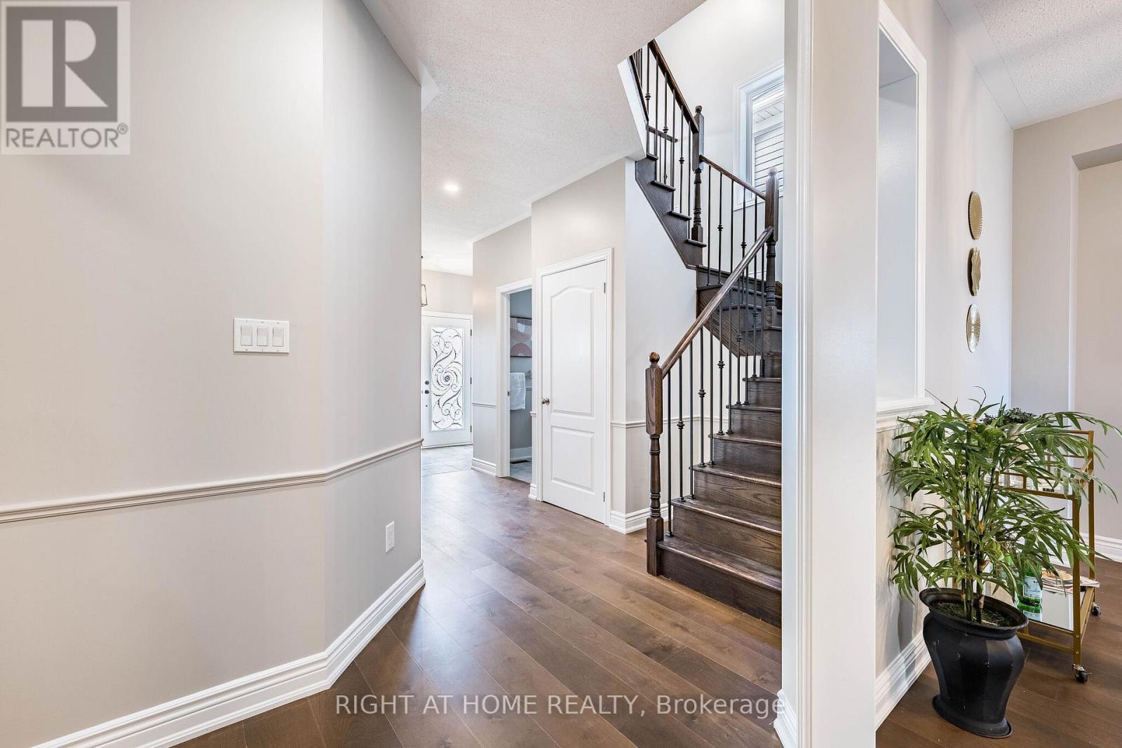 940 O'REILLY CRESCENT - 10