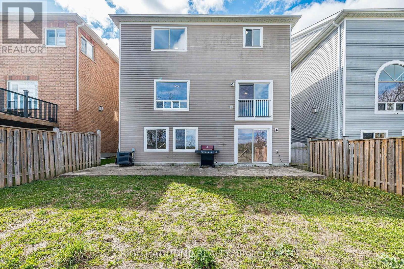 940 O'REILLY CRESCENT - 48