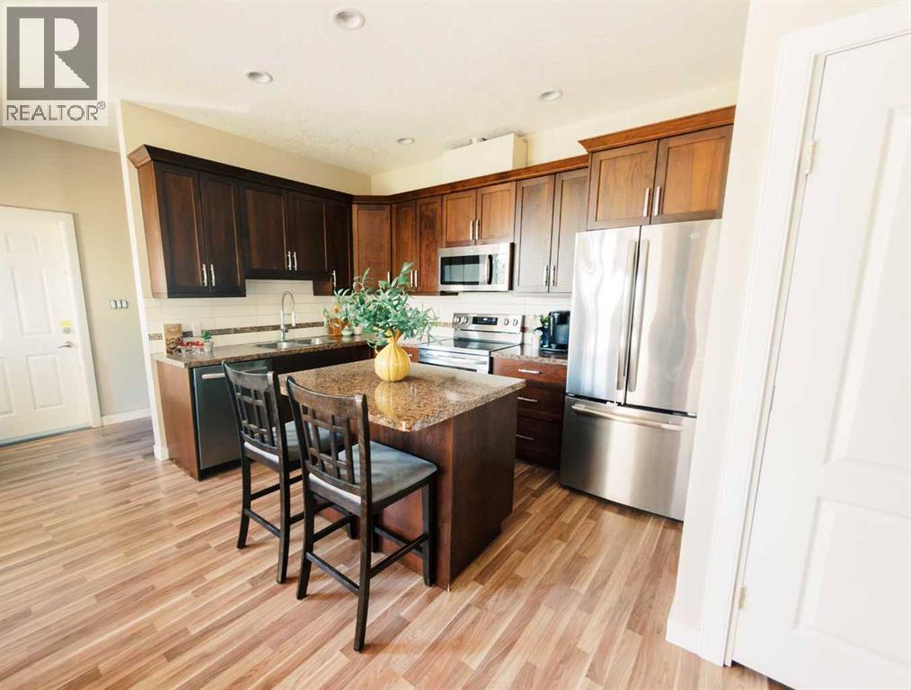 5007B 46 Street - 12