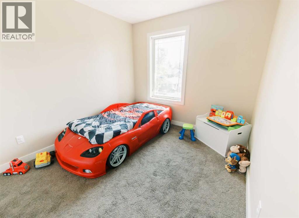 5007B 46 Street - 22