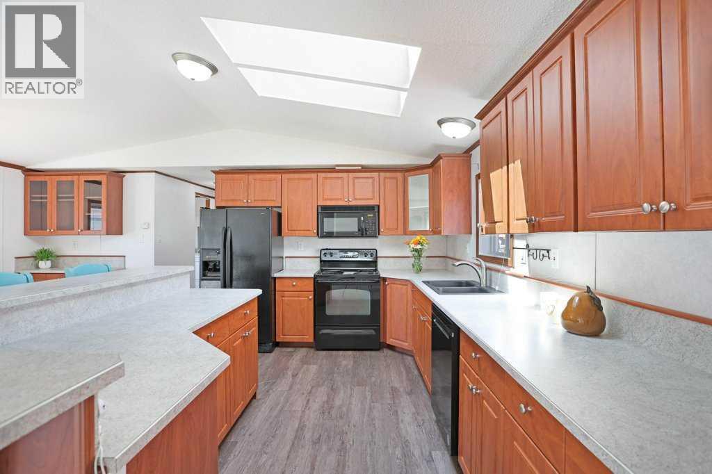 341, 349 Railway Avenue - 11